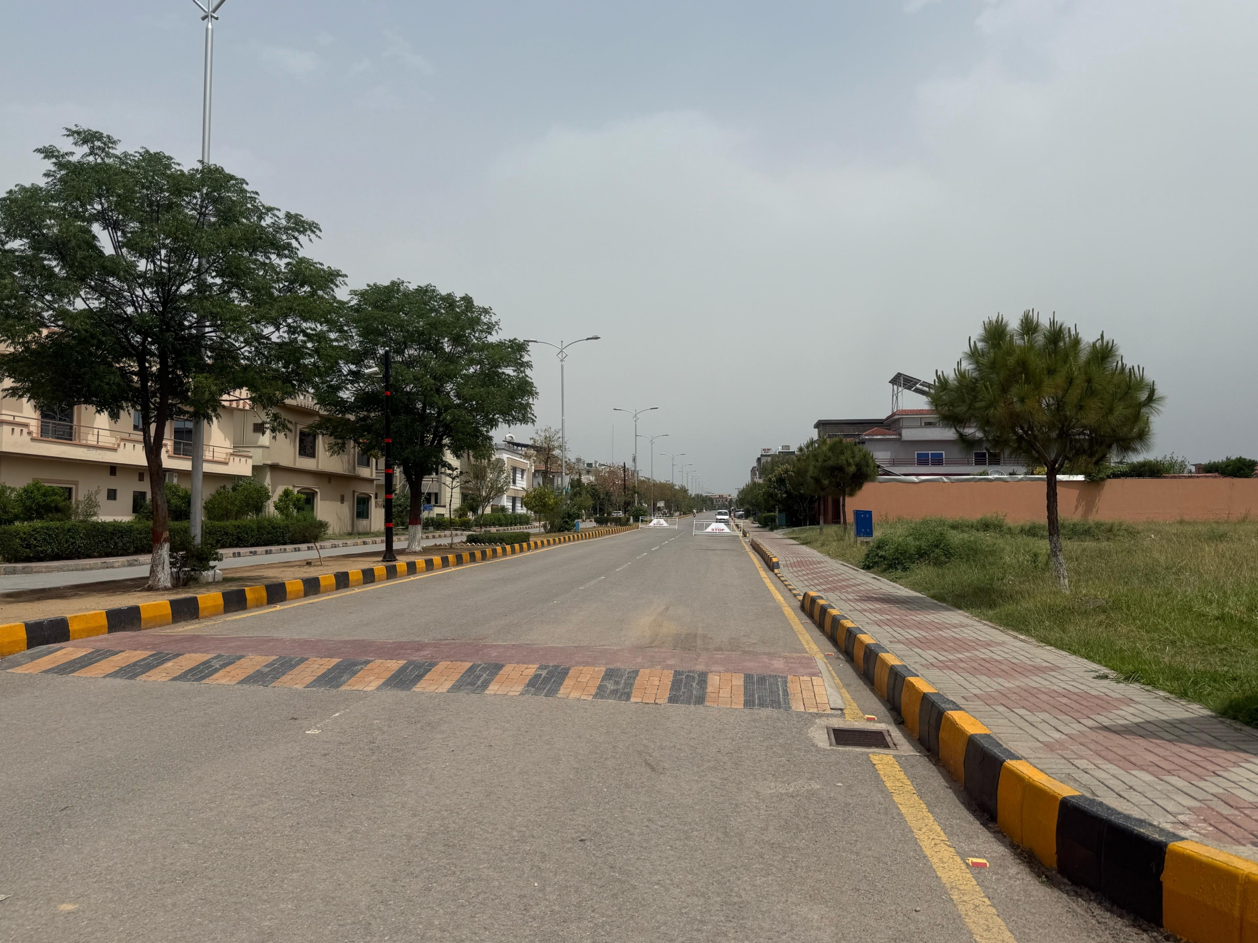 200 SQYD PLOT FOR SALE IN F-17 ISLAMABAD