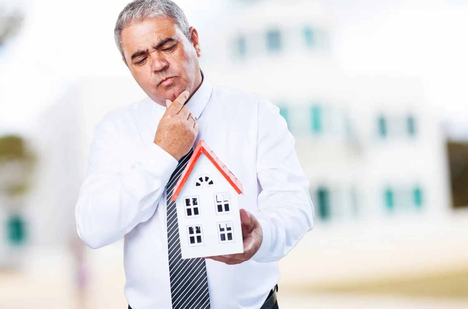 a men thinking what does best property dealer near me do
