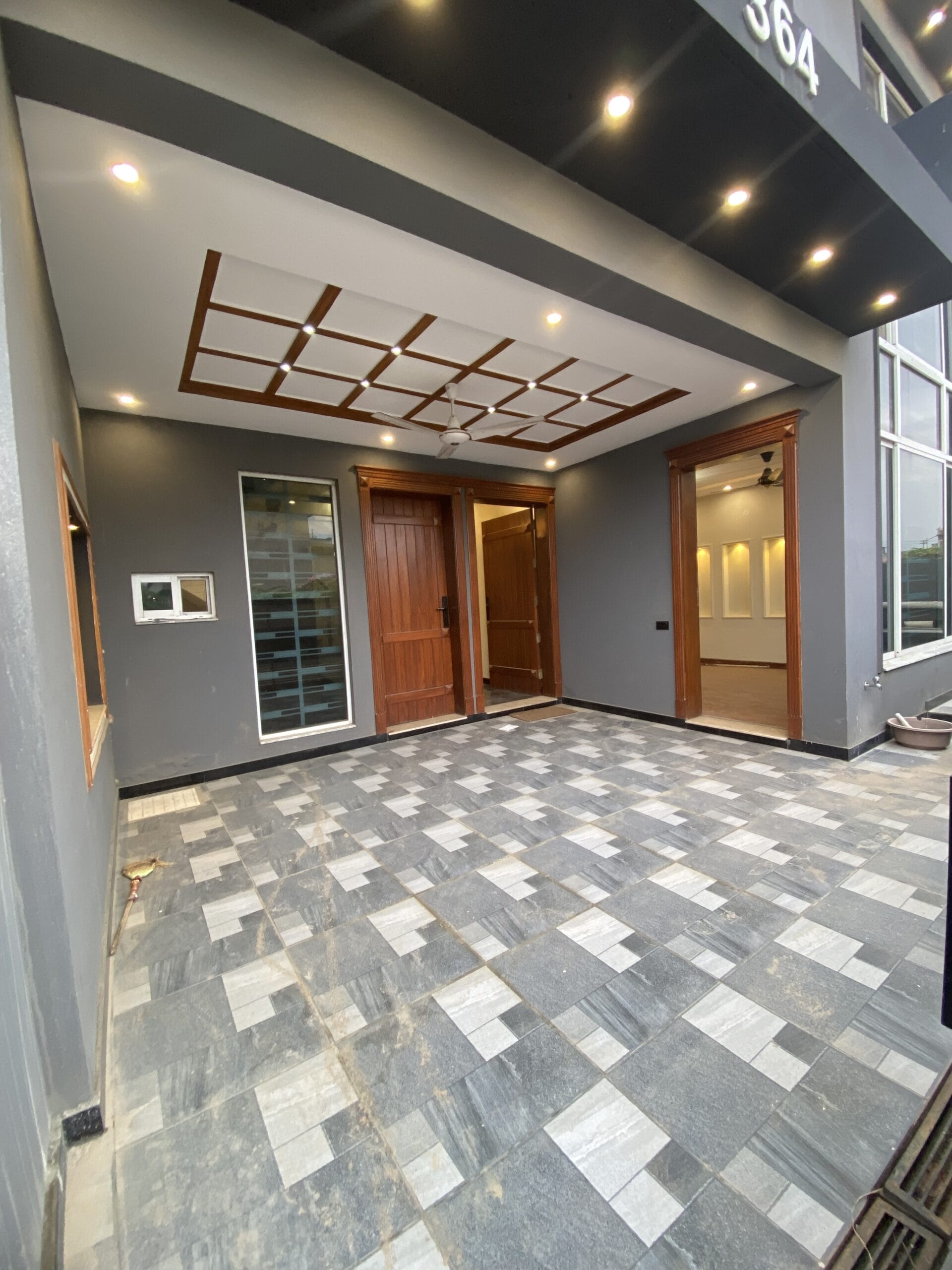 8 Marla House for sale in TNT F-17