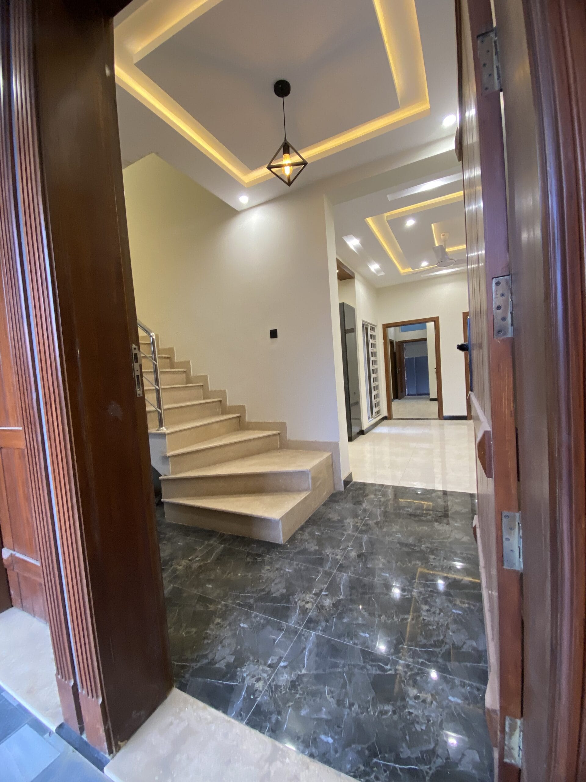 8 Marla House for sale in TNT F-17