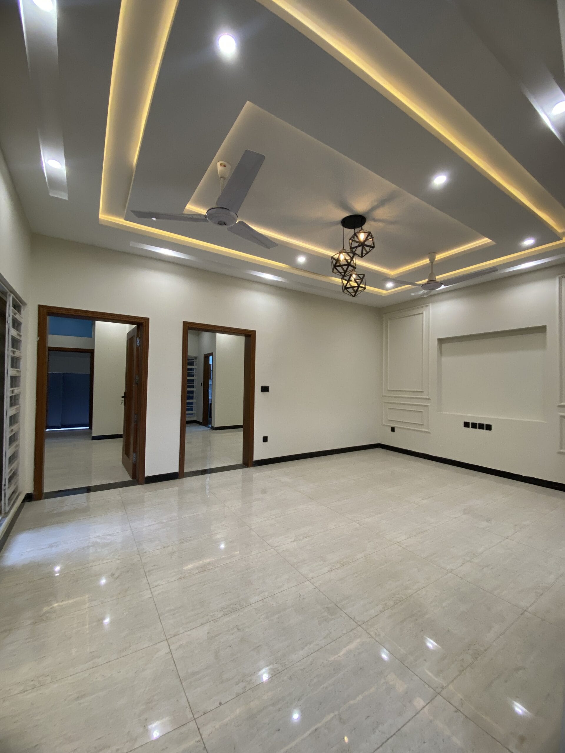 8 Marla House for sale in TNT F-17