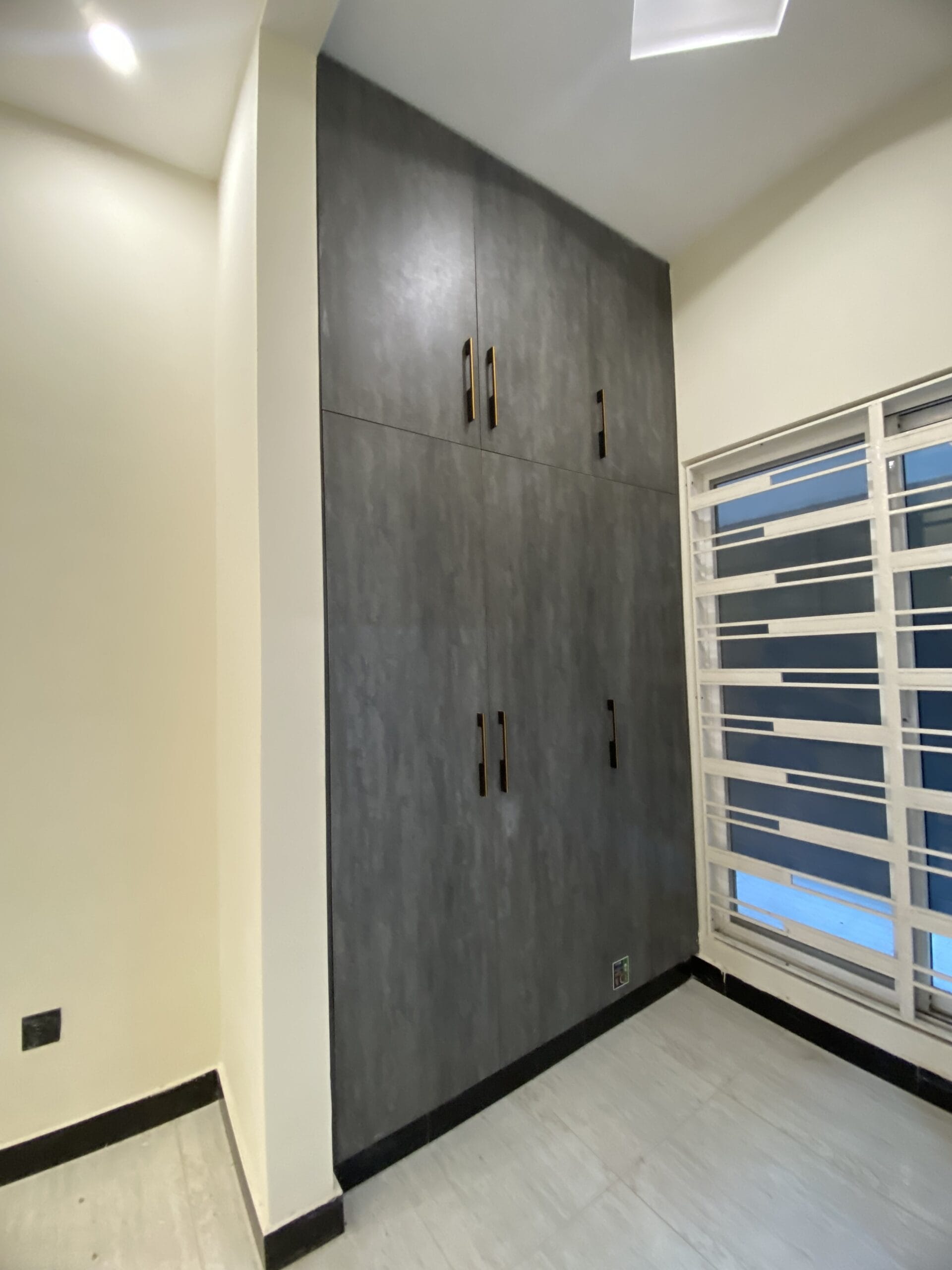 8 Marla House for sale in TNT F-17
