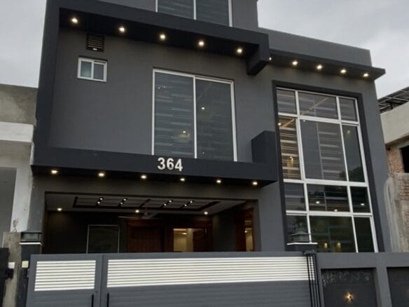 8 Marla House for sale in TNT F-17