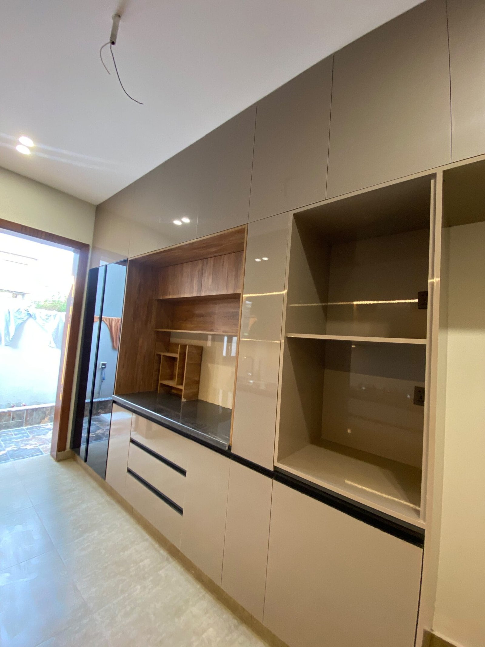 31DAC032-1729-4AB5-B876-E63760B980FE 8 Marla Corner House For Sale In B-17 E Block
