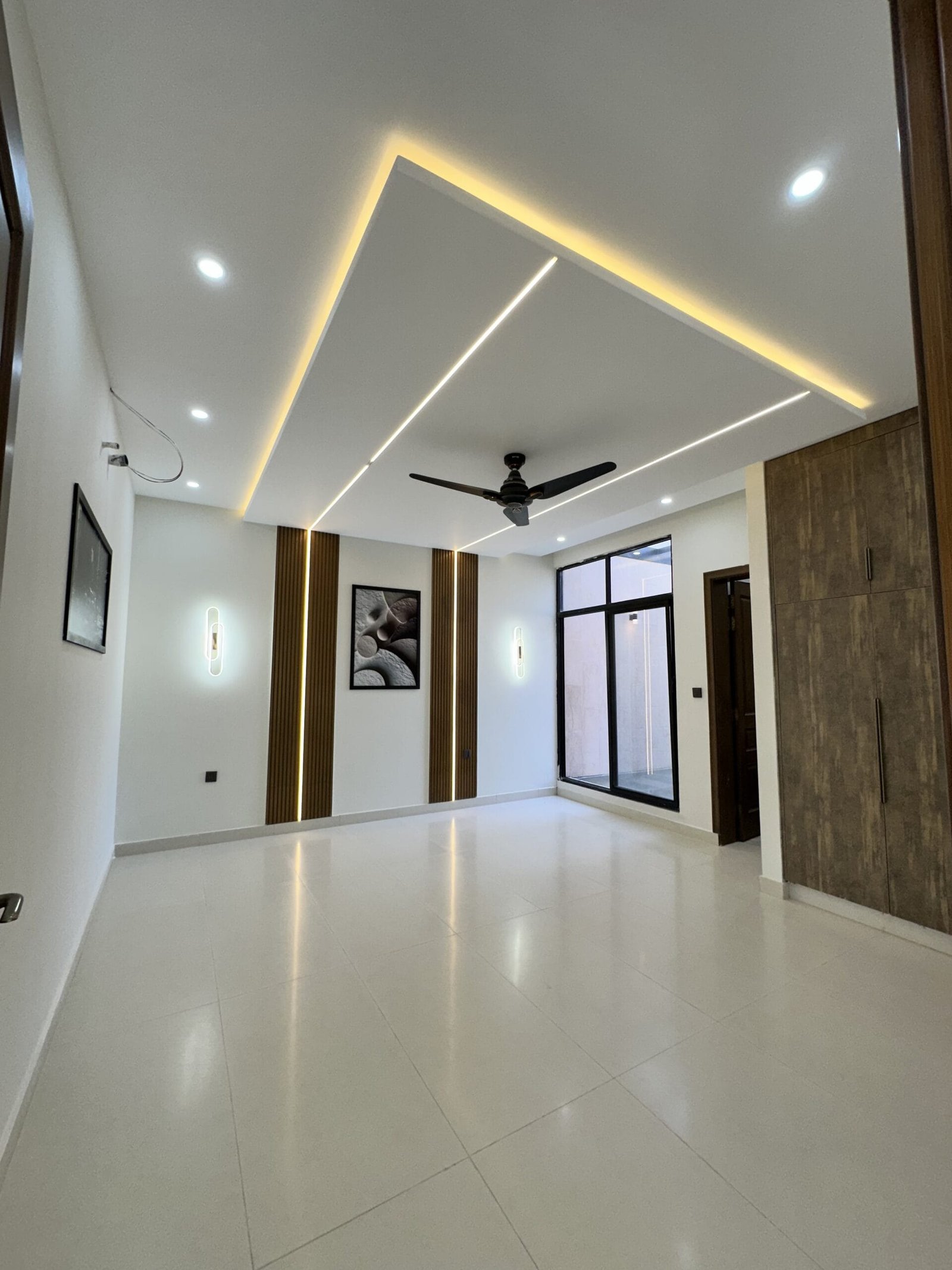 Double Heighted 10 Marla House For Sale In B-17 Multi Garden E Block 8 Marla Extra Land Total 18 Marla House