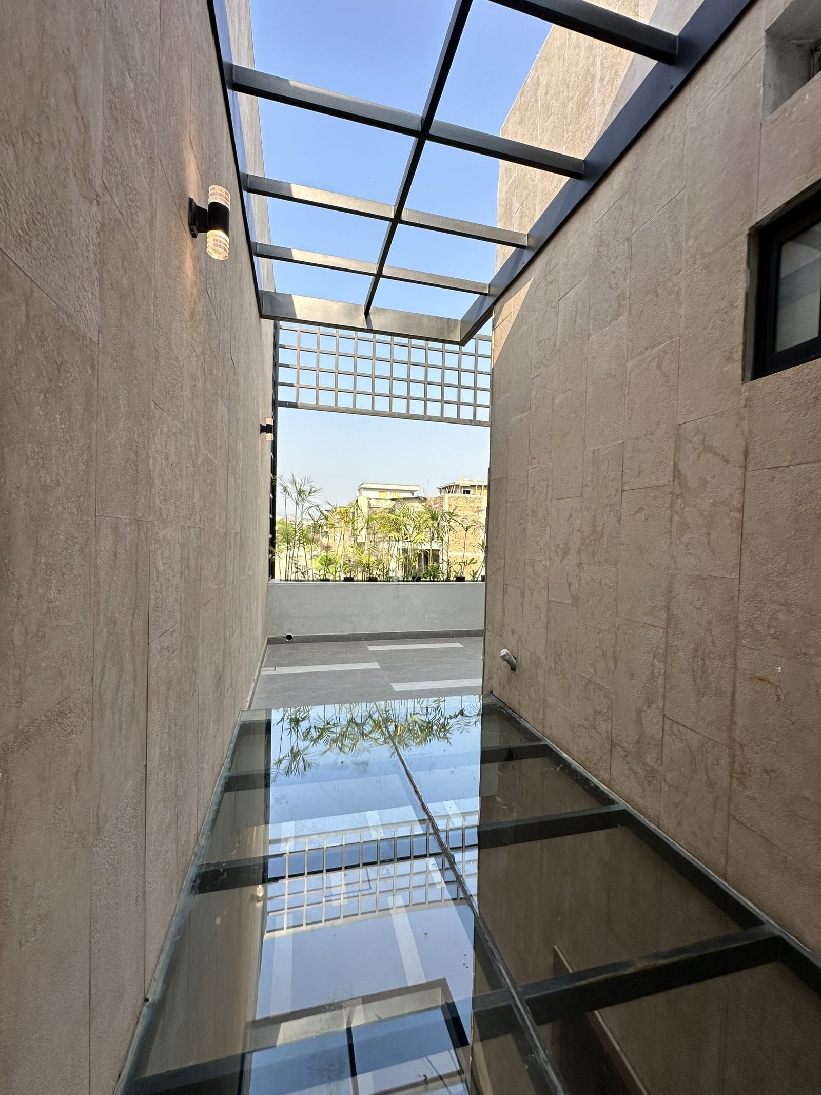 Double Heighted 10 Marla House For Sale In B-17 Multi Garden E Block 8 Marla Extra Land Total 18 Marla House