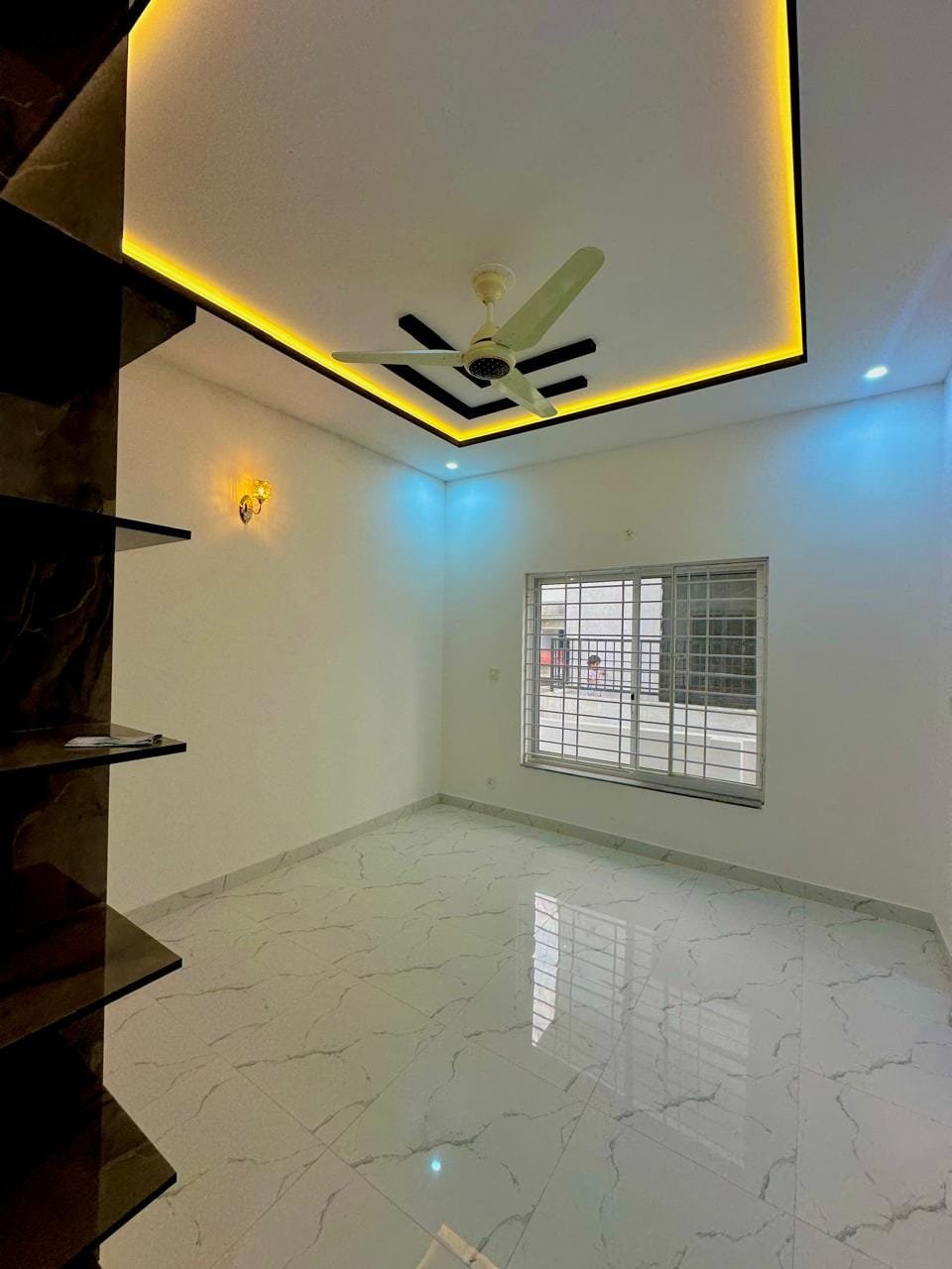 WhatsApp Image 2026-09-20 at 1.12.08 PM (1) 5 Marla House For Sale in Faisal Town C Block