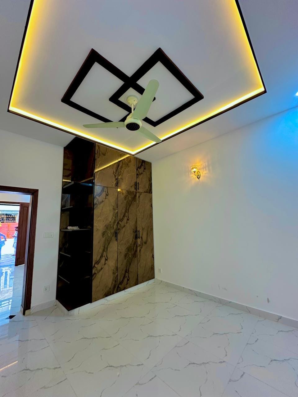 WhatsApp Image 2026-09-20 at 1.12.12 PM (2) 5 Marla House For Sale in Faisal Town C Block